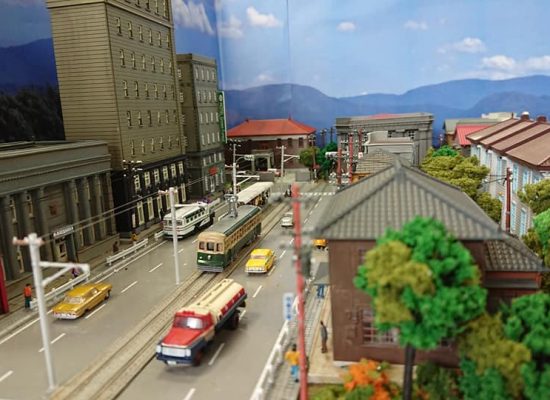 とある路面電車のある地方都市03